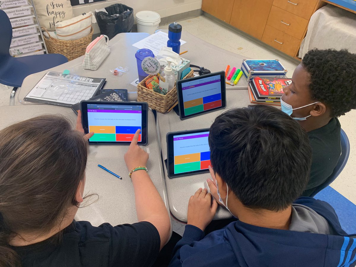 In ELA we have been learning all about why authors include figurative language in their writings. We analyzed different texts and highlighted the figurative language that we found, then worked in groups to play a figurative language <a href="/PlayBlooket/">Blooket</a>! #FunFriday 🤩💻📚💬