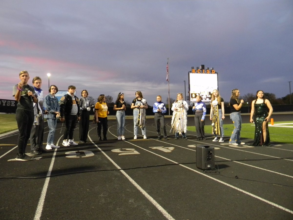 Last week United In Harmony enjoyed their time singing the national anthem, supporting their classmates, and the beautiful sunset at homecoming. Let's do this again soon for sure.