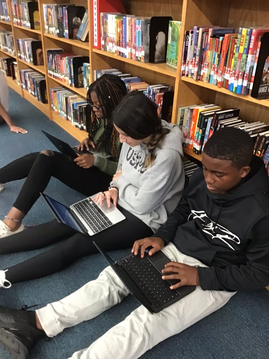 mmscardslibrary's tweet photo. Our student leadership team ended the week with a review game on gimkit about citing sources in MLA format. Students reviewed by “Trusting No One,” finding imposters, and voting them off the ship! @MMSCardinals @melissaisd https://t.co/R0FS0TzskP