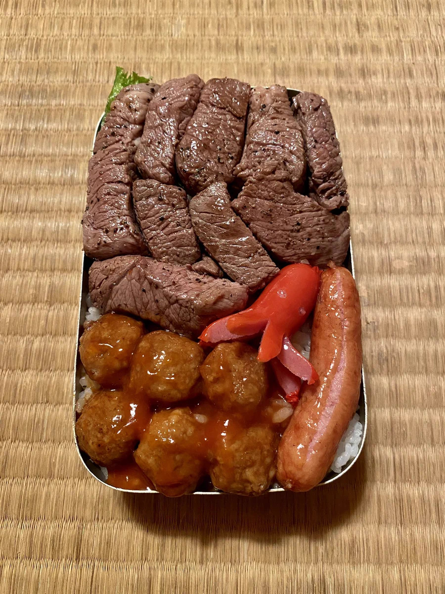 100点満点の「俺の弁当」肉づくし