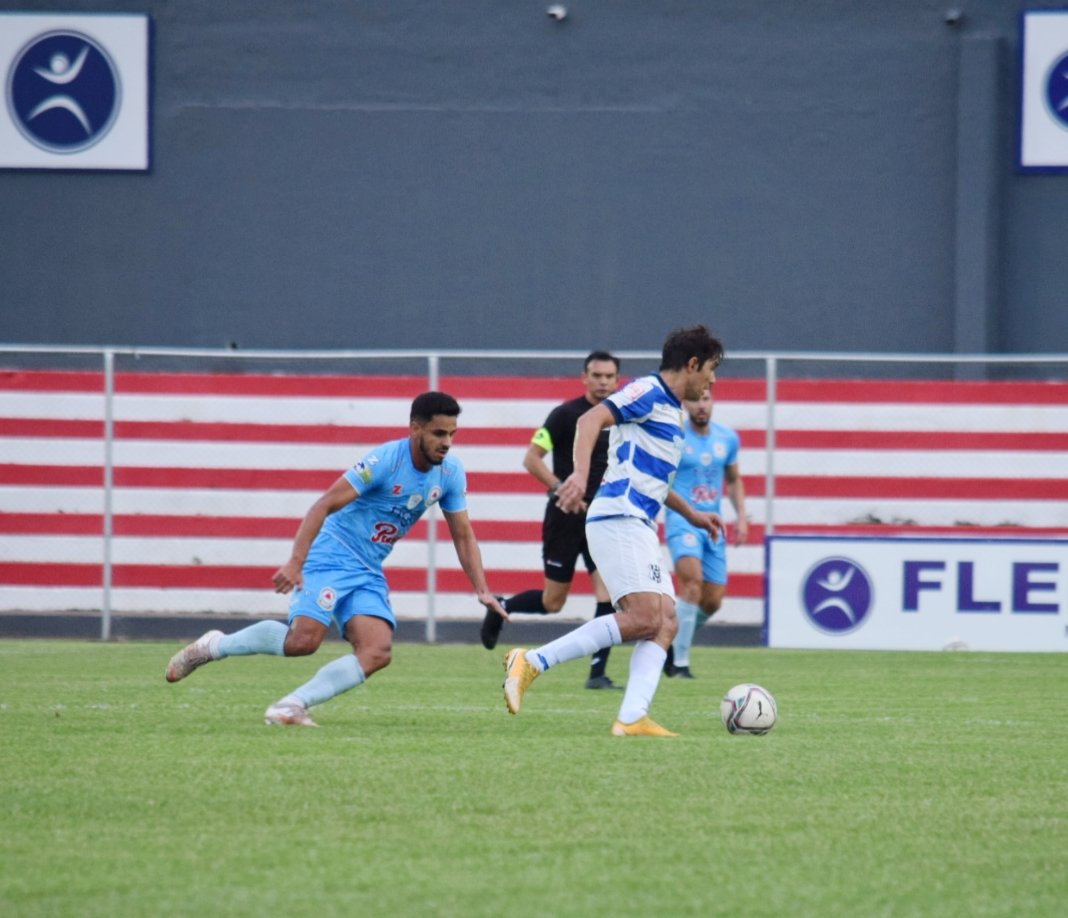 Club2deMayo's tweet photo. #IntermediaAPF
📆 Fecha 31
🏟 Los jardines del Kelito (ASU)
⏰ ¡Final de la primera etapa!
#RES 1 x 0 #C2DM
#SomosGallo
#LaFamiliaMásGrandeDelNorte https://t.co/2nxAhsW8cF