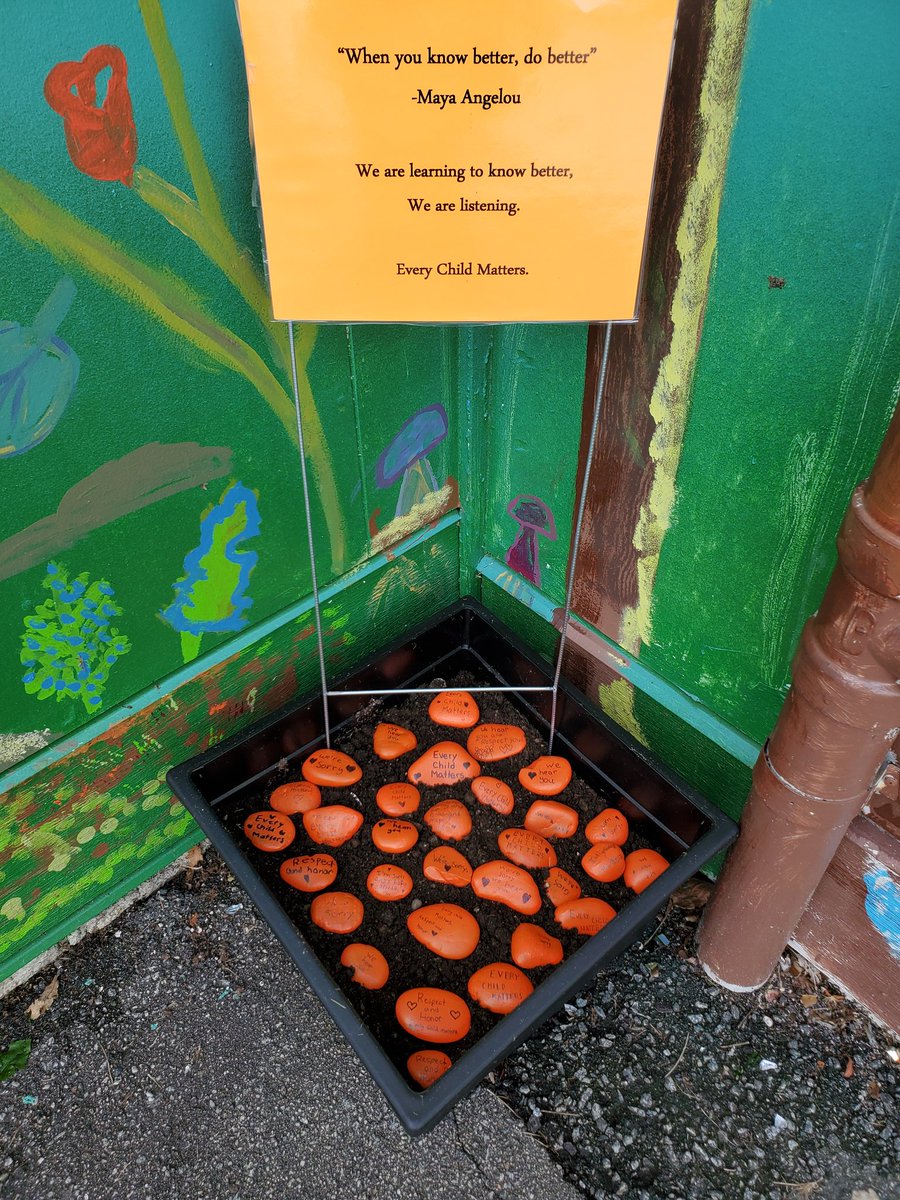 Teacher_Reid's tweet photo. We are learning to know better. Messages of Reconciliation from children, for children.  #EveryChildMatters #BurnabyBC #sd41 #educationmatters https://t.co/WW5F4OnOmQ