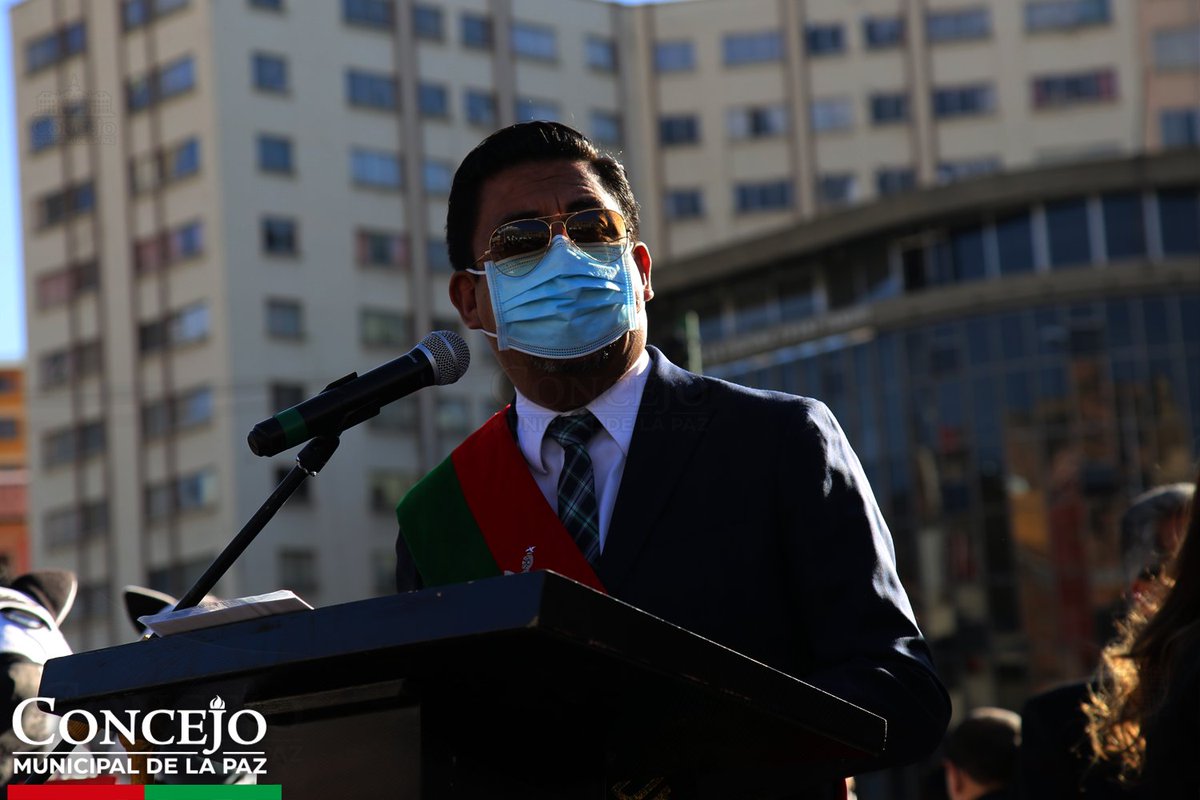 TuConcejoLP's tweet photo. #ElConcejoInforma En homenaje al mes de #LaPaz, la mañana de hoy, se realizó la Iza de la Bandera de La Paz en la Plaza Mayor de San Francisco.
#TodosPorLaPaz
#ElConcejoDeLaGente
#SomosTuConcejo https://t.co/GVSO5Rj9bl