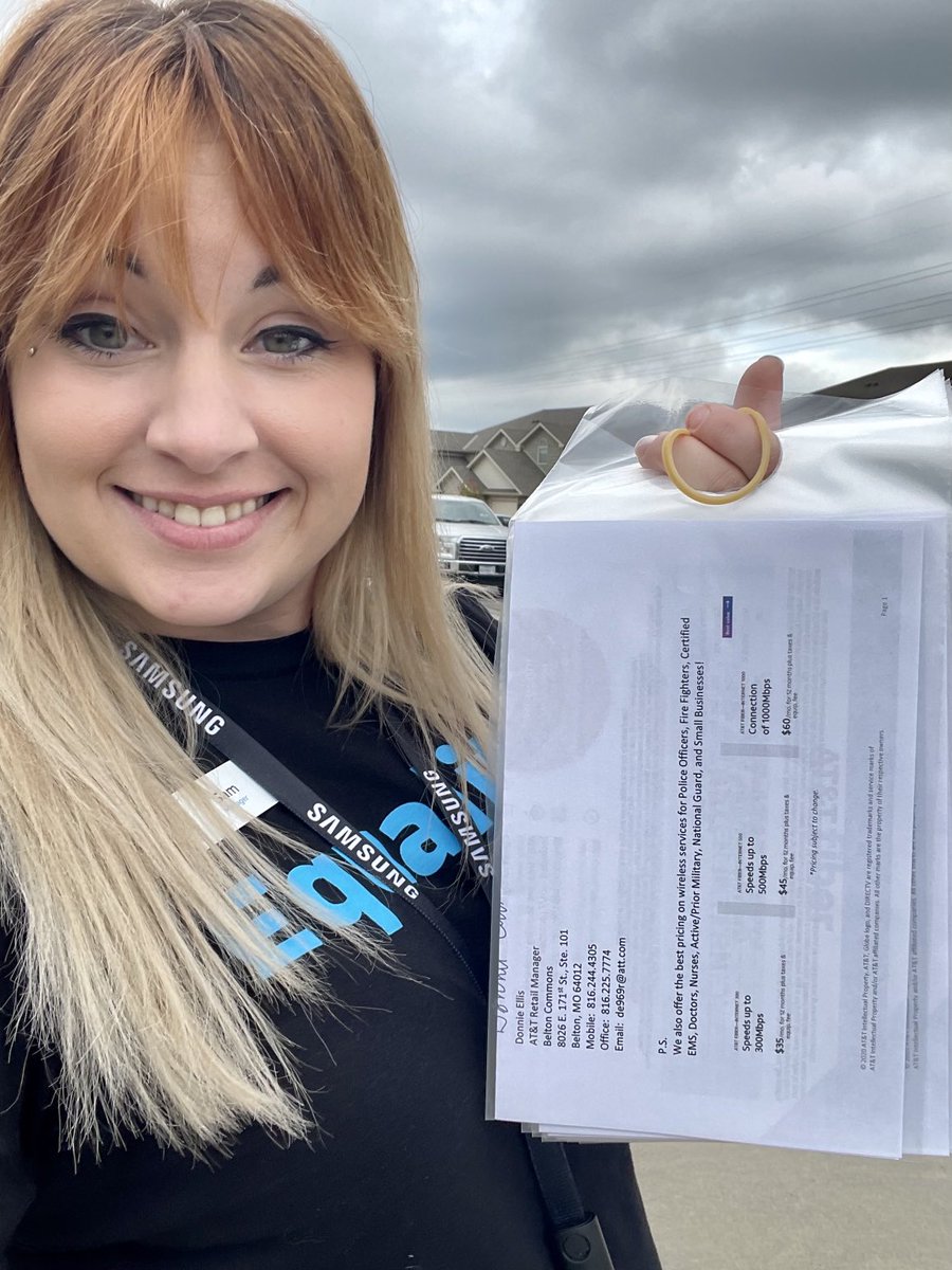 I dropped 76 of these bad boys today!!!!! #fiber #att #flyerdropfriday #weouthere #belton #missouri #spookyseason #kamo ⁦<a href="/KAMOkonnects/">𝐾𝐴𝑀𝑂</a>⁩ ⁦<a href="/ATTFiber/">AT&T Fiber</a>⁩ ⁦<a href="/BrandonClaybern/">Brandon Claybern</a>⁩ ⁦<a href="/DonnieWireless/">Donnie Ellis</a>⁩ ⁦<a href="/Woody0709/">Chris Woodard</a>⁩