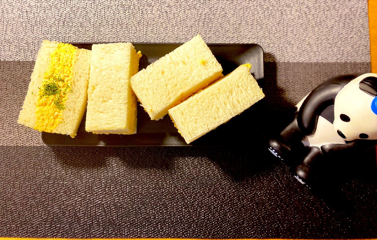 cookingpanda11's tweet photo. おはよう☀️🐼
卵サンドイッチを作りましたよ〜♪
詳しくはクックパンダInstagramで🐼
https://t.co/vlxlvraeRy
#サンドイッチ #サンドイッチ部 #サンドイッチ弁当 #たまごサンド #たまご #食パン #sandwich #sandwiches #sándwich #eggrecipes #egg #eggfast #bread #breadmaking #breakfast https://t.co/c7HQVeCOl6