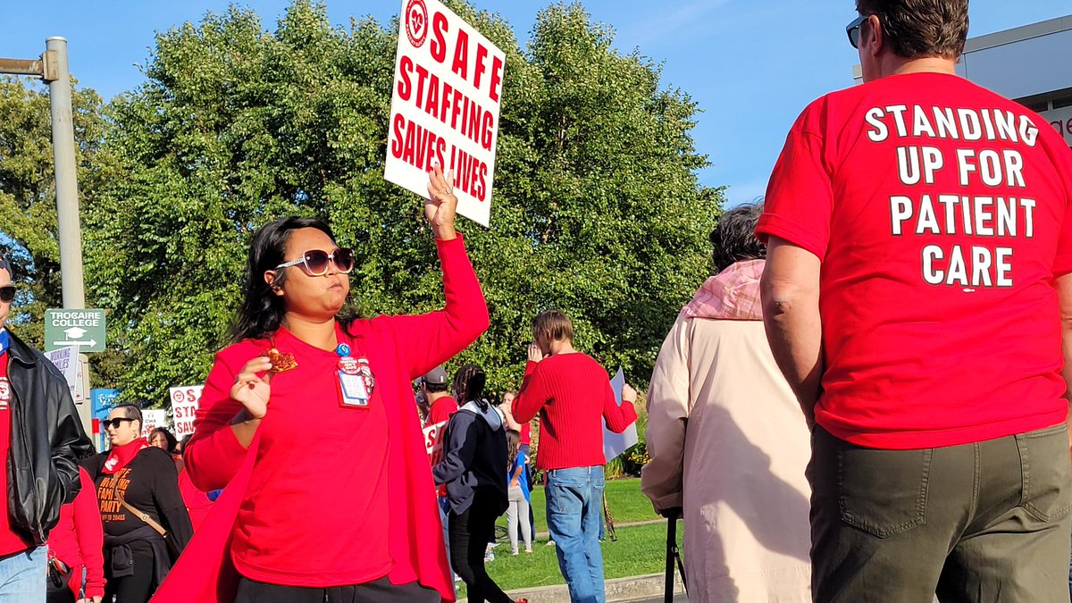 Tom Dinki tweet media