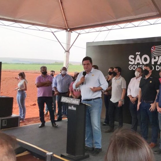 geninhozuliani's tweet photo. #pradopolis - Também visitamos hoje, em companhia do vice-governador Rodrigo Garcia, o município de Pradópolis, onde foi anunciado o início das obras de construção da Estação de Tratamento de Esgotos, trabalho executado pelo DAEE, com investimento de R$ 12,6 milhões. https://t.co/ENCQZ3Tbu1