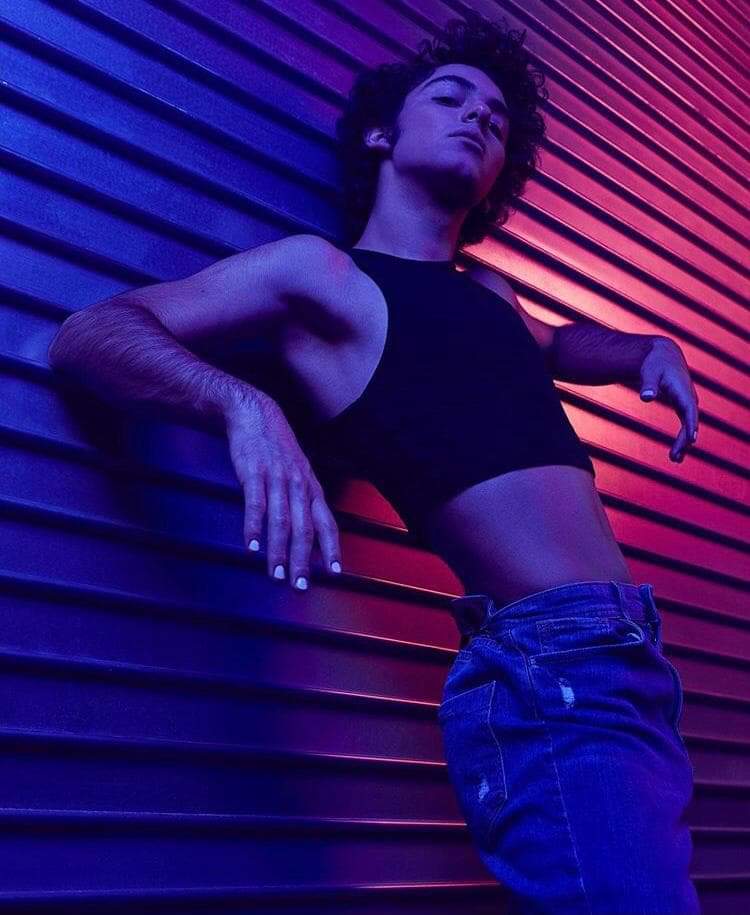 greesstyles_'s tweet image. Si pero las fotos tan superiores que nos dejo la era Black &amp;gt;&amp;gt;&amp;gt;

BLACKVERSARY