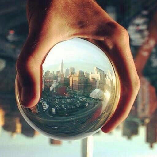 يا عيال آدم وحوى تراها ما تدوم !
دورة الايام  (  لابدها ،، لابدها )