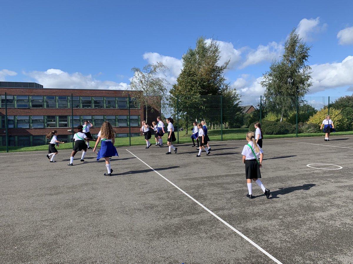 academy_grange's tweet photo. Girl Power!
Year 5 and 6 Girls having a great time at lunchtime playing football. ⁦@EvertonWomen⁩ ⁦@Lionesses⁩ https://t.co/P3b6pRhb3B
