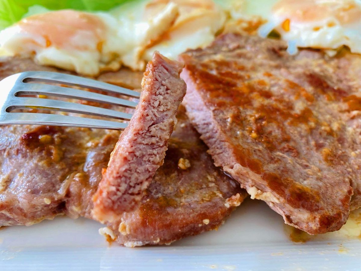 meat3eggs's tweet photo. 【脂質は必要】

“脂質≠NG”

脂質は必須栄養素です。
豚脂（ラード）など肉類に含まれる脂質を避けるのはもったない。
脂で脂を溶かす！

https://t.co/nBrvVRFDdE https://t.co/CmHJ9PEwnP