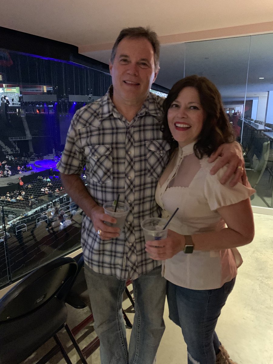 RamseyConcha's tweet photo. #BSDETROIT we’ve waited a long time for this! https://t.co/NCFEE6uOAZ