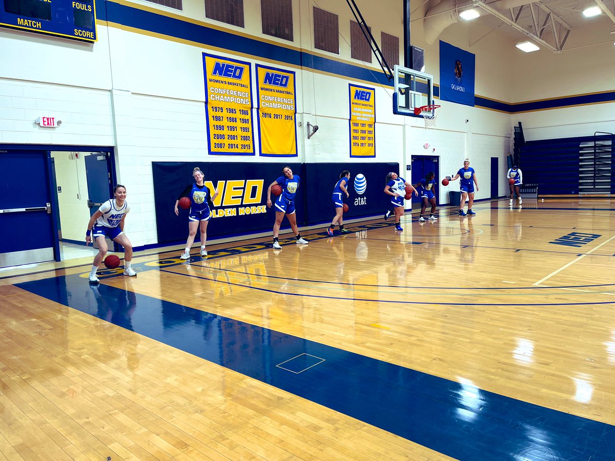 NEO_WBBall's tweet photo. 1st Day of Practice Vibes🤩😁 
#TheNorseWay #DayOneInThe📚 https://t.co/m01cF9XaeS