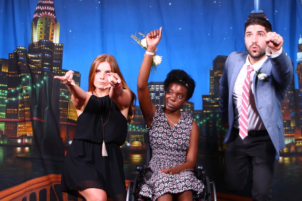 FTLPROM's tweet photo. When it's Feel Good Friday and it's time to strike. a. pose!!! 💃🌟🕺
#APTR #apromtoremember #ultimateprom #feelgoodfriday #strikeapose #southflorida #charity #teencancerawareness #pediatriccancerawareness #cancersurvivors #hope #strength #inspiration #hopeforteensbattlingcancer https://t.co/Ais8eirRdp