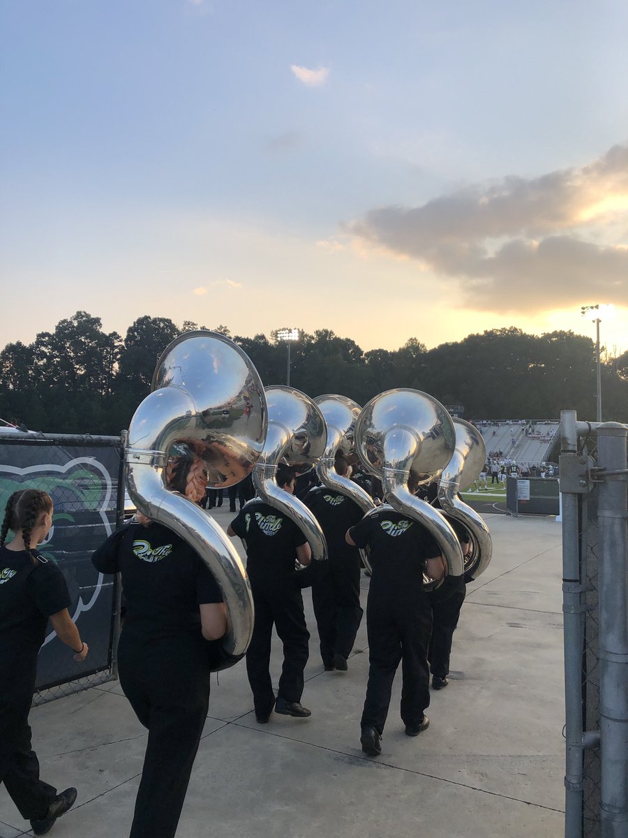 SequoyahHSBand's tweet photo. Sequoyah Marching Band in the house at @creekviewhsband.  Let’s have a great time! https://t.co/5lxomT3Q34