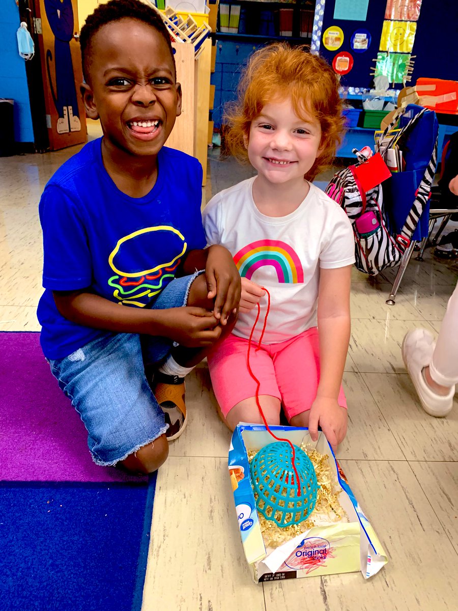SHEtigertales's tweet photo. STEAM Lesson + CKLA Knowledge Unit = Homemade Mouse Traps 🐭🪤 Mrs. Jenni's Kinders are so creative! #SHEtales #kindercreativity https://t.co/aIelm9b1GT