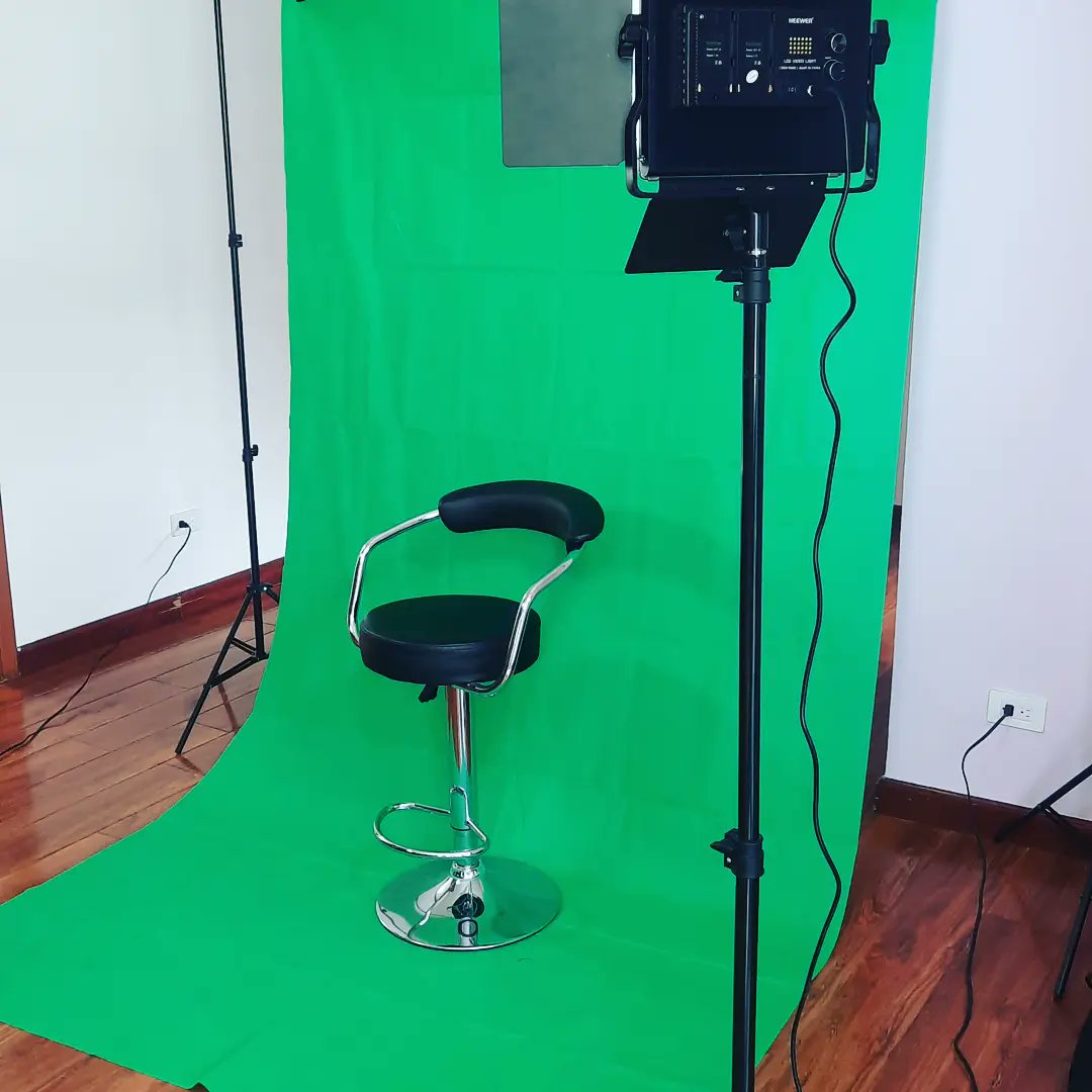 Un #MediaTraining debe brindarle herramientas al vocero para que triunfe con su discurso en televisión, radio, medios online, etc.
Además debe ir acompañado de un asesoramiento de imagen con fotografía profesional #CoberturaDeDenucnias #CoberturaPeriodística 
Búscanos: 0984978880