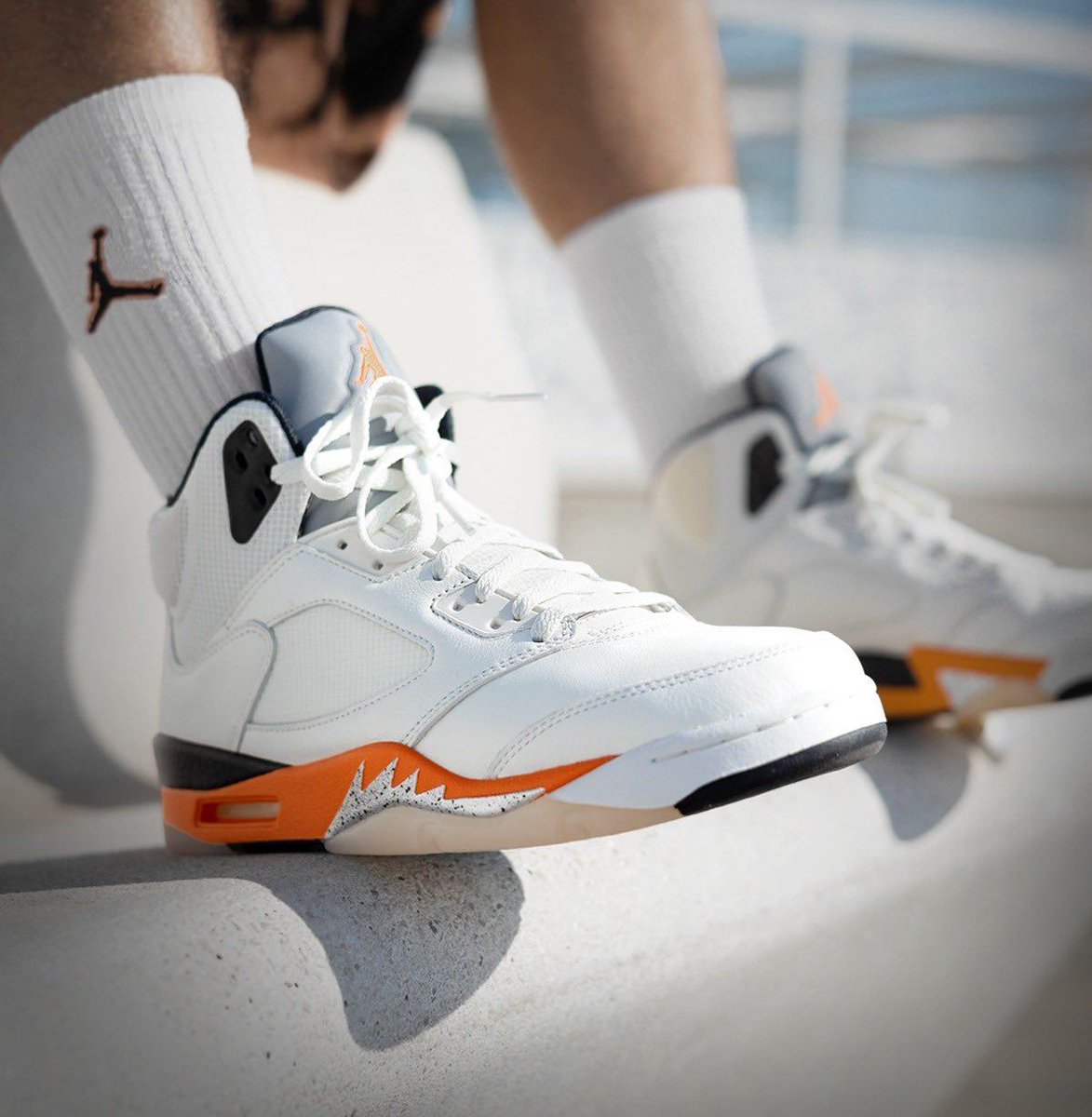 retro 5 shattered backboard
