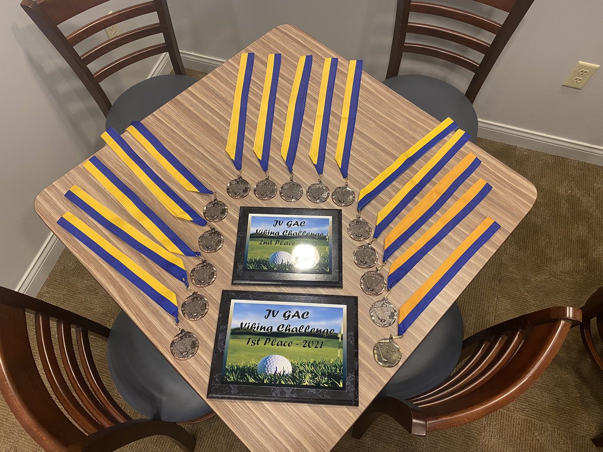 lhsgolfgirls's tweet photo. JV wrapped up their season this afternoon competing at the JV GAC Viking Challenge. These ladies put a lot of hard work in all season and was a fun way to cap of the year!  Thanks for hosting @FHHLadyViksGolf ! 
#ladyeagles https://t.co/xDPHKsFdWw