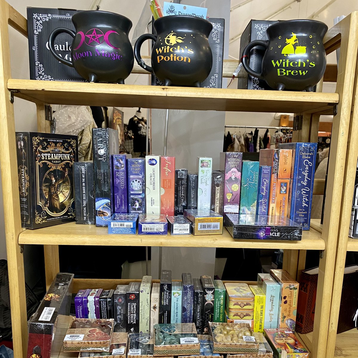 dragonmarsh's tweet photo. Our booth at @GaslightExpo stop by if you get a chance! #steampunk #gaslightsteampunk #dragonmarsh https://t.co/Yai0hkkx9S