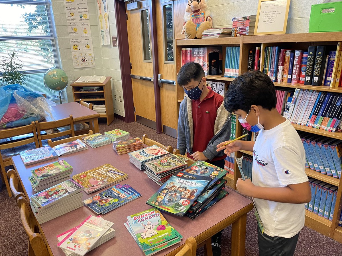 Christy Klisiewicz (@cklisiewicz) on Twitter photo Every Ellis Explorer Walks Away with a New Book on our Scholastic Book Fair Preview Day thanks to the Dominion Womanās Club.<a href="/EllisSoars/">Ellis Explorers</a> <a href="/Scholastic/">Scholastic</a> <a href="/megwayne/">Mary Ellen Murphy</a> Every Ellis Explorer Walks Away with a New Book on our Scholastic Book Fair Preview Day thanks to the Dominion Womanās Club.<a href="/EllisSoars/">Ellis Explorers</a> <a href="/Scholastic/">Scholastic</a> <a href="/megwayne/">Mary Ellen Murphy</a>