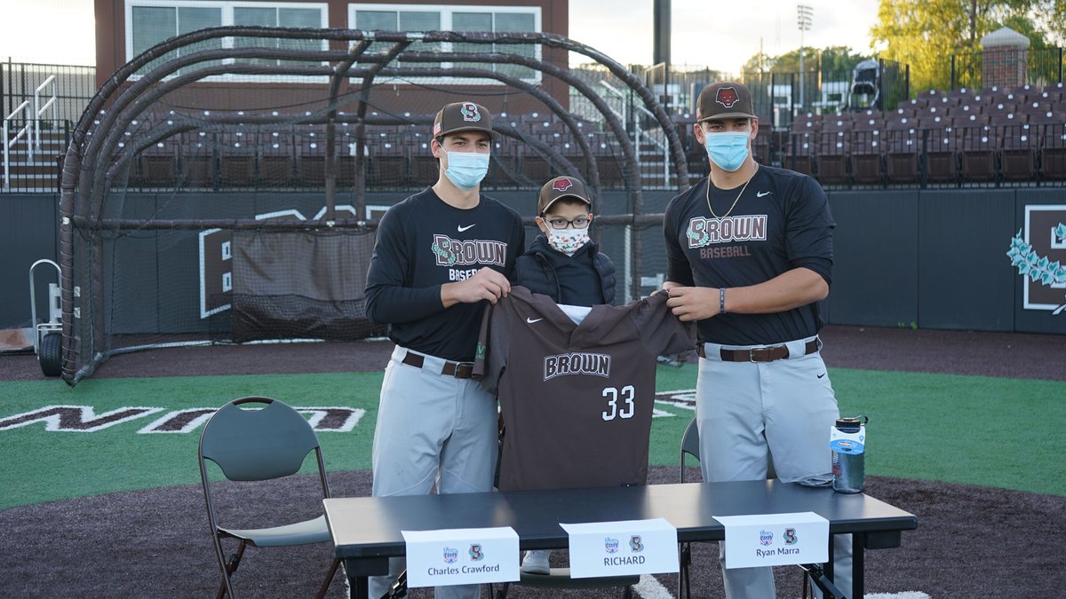 BrownU_Baseball's tweet photo. Brown Baseball Signs Richard as Newest Teammate Through Team IMPACT

📰 &amp; 📸- https://t.co/N5u1NCzDsm

#GoBruno 🐻 https://t.co/zTa65wgQRU