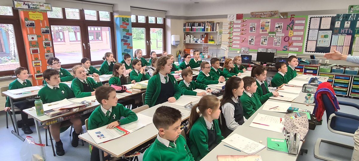 StRonansPS1's tweet photo. P6 had a @Zoom with Newton British Academy, Al Dafna, Doha, #Qatar
#LocalSchoolWithAGlobalOutlook #MakingConnetions https://t.co/cof5NI9SnU