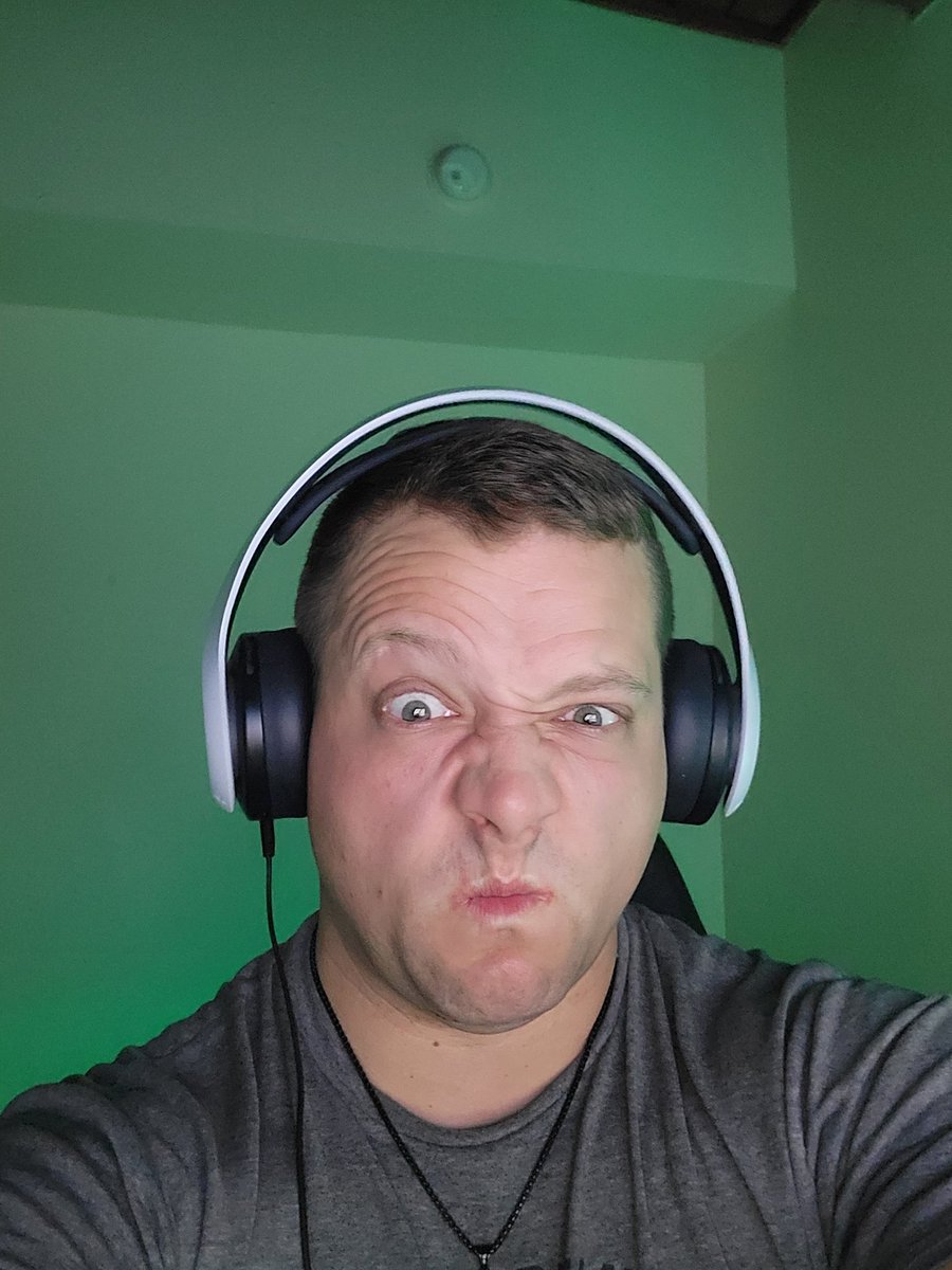 Lets have some fun with Overwatch Comp and drinking. Come out and join the Wolf Pack. <a href="/SGH_RTs/">SocialGamingHub Retweets</a> <a href="/DynoRTs/">Top Escorts Kenya</a> <a href="/Retweelgend/">Imagine A Stream ✪</a> <a href="/SmallStreamersC/">#SmallStreamersConnect</a> #SmallStreamersConnect #SmallStreamerCommunity Twitch.tv/norse_wolf_gam…