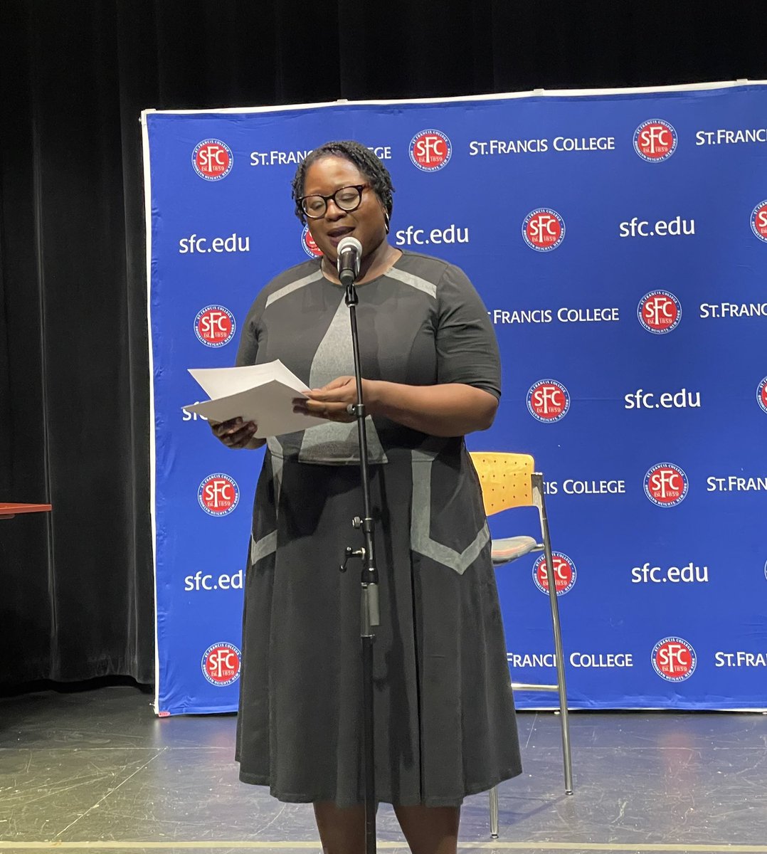 JasonStarrBooks's tweet photo. Some photos from great readings at Brooklyn Book Festival reading this eve @SFC_MFA @SFCNY @tprgangi @JivePoetic @analogurl #writing #writeinbrooklyn #brooklyn #literary #poetry https://t.co/kUKf5UQEyw