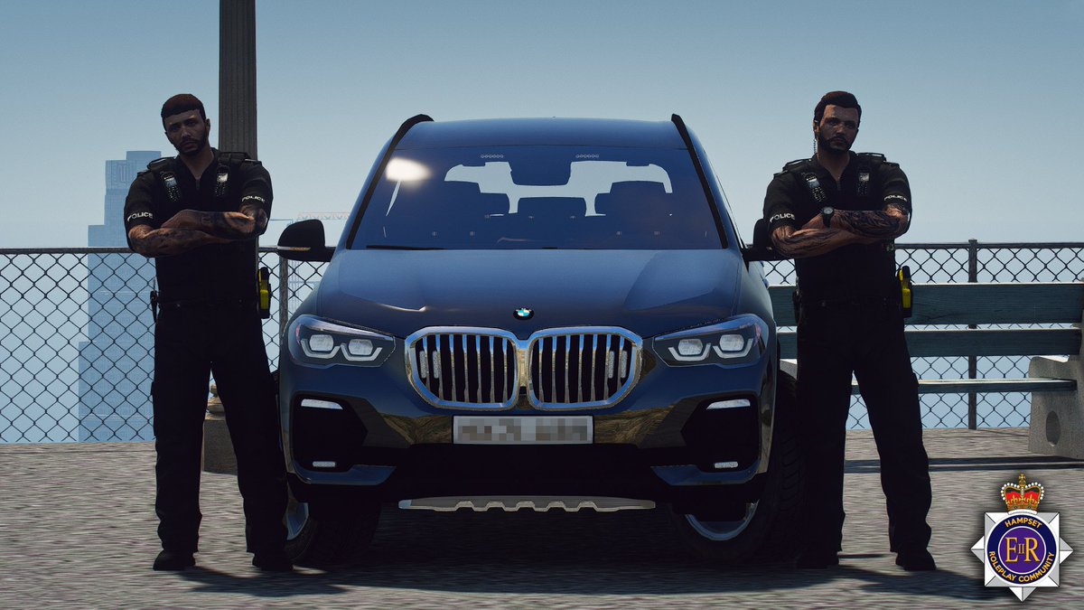 Here is a picture of our Chief Inspector and Roads Policing Unit Inspector with one of their brand new unmarked X5's!

Do you want to get involved? Visit, hampsetrpc.co.uk

#fictional