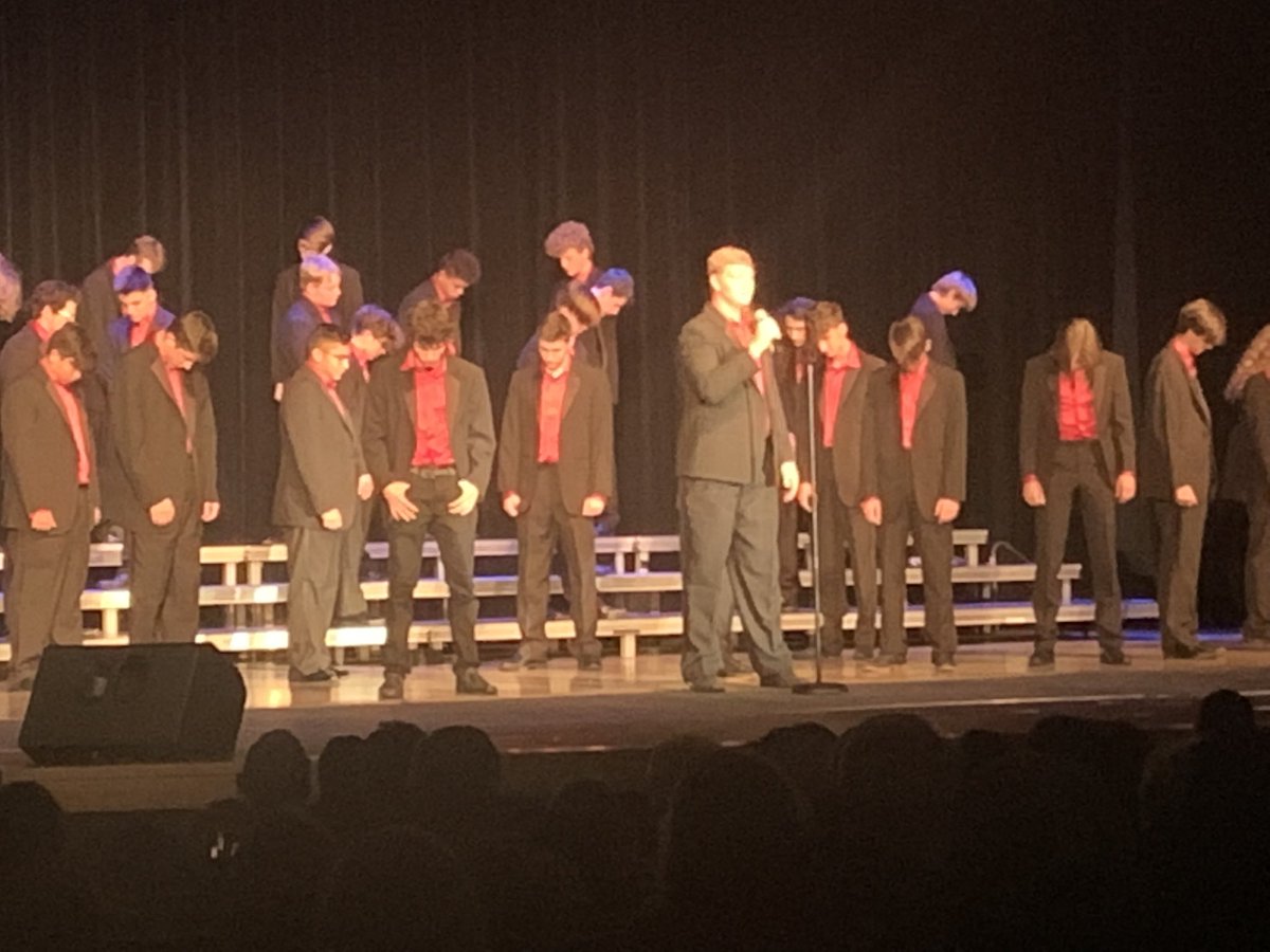 MHS Choir taking it back to the 80’s