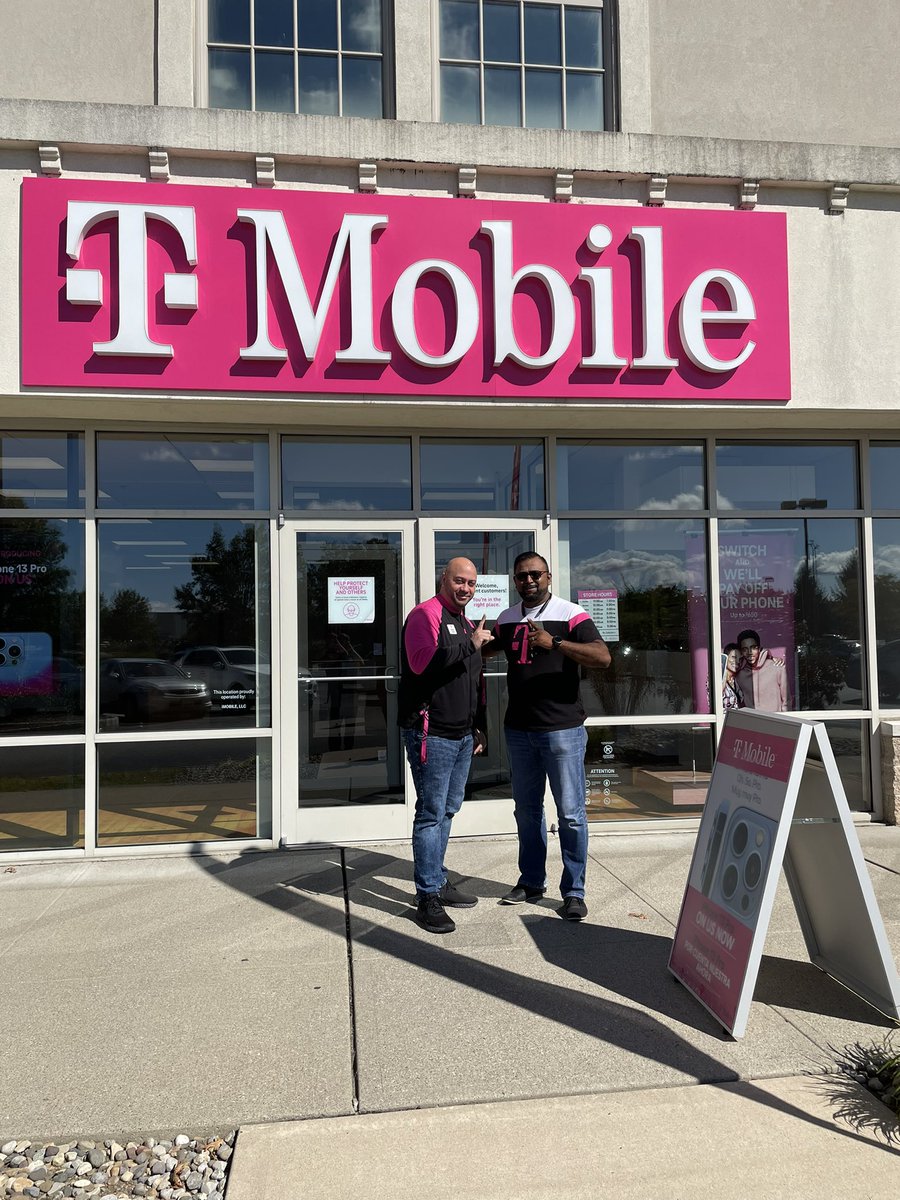 onlythebestteam's tweet photo. History today Two Company in One October 1st 2021 Imobile & Arch Telecom join force. Welcome to the New Arch Family. Two DM ready to make History @Arch_Telecom https://t.co/mngbN8DYC5