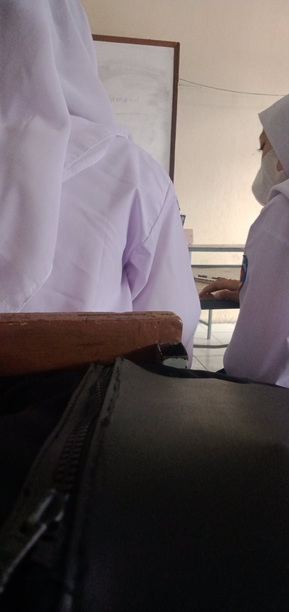 studyanddoy's tweet image. PTS day 6 

hari terakhir 🤗😃😃😃