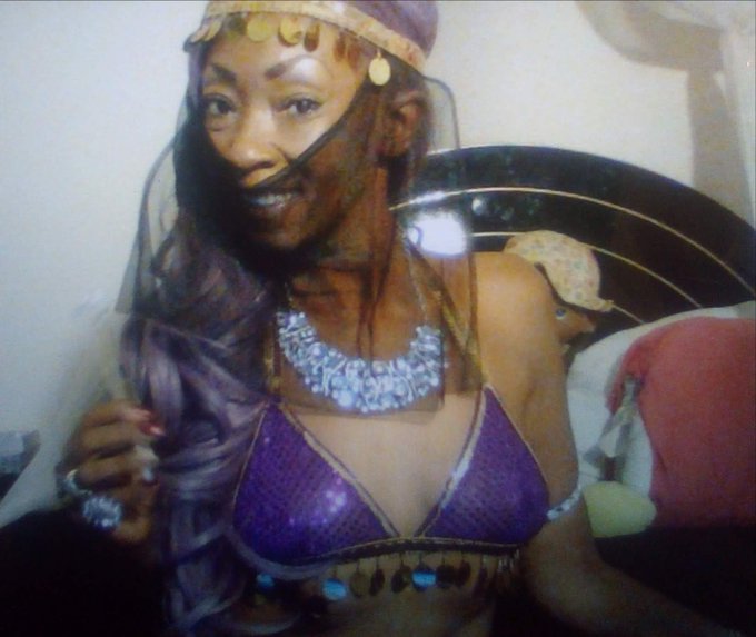 Do Not spend your weekend alone spend it with me Sinctyblkdmd@Onlyfans.com https://t.co/Z2APZCElnx<a href="/tag/mvsales"class="tags"><span>#mvsales</span></a>