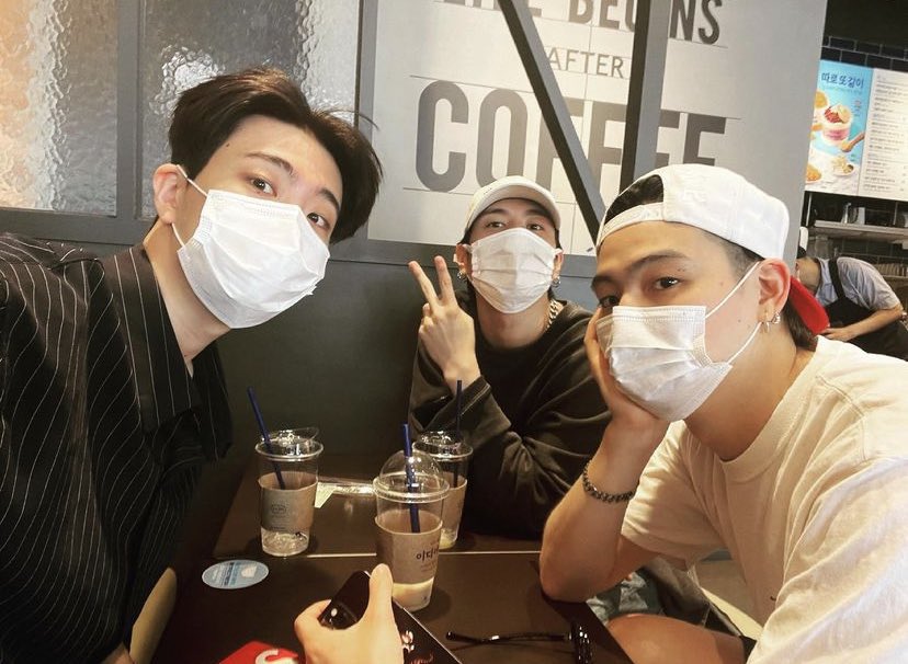 _sunshinepepi's tweet photo. เนี่ย เด็กๆทำให้เห็นแล้วว่า #GOT7FOREVER ไม่ใช่ประโยคสวยหรูที่พูดลอยๆ เจ้าพวกก้อนเอ๊ย 🥺 https://t.co/zTVSXcC8FN