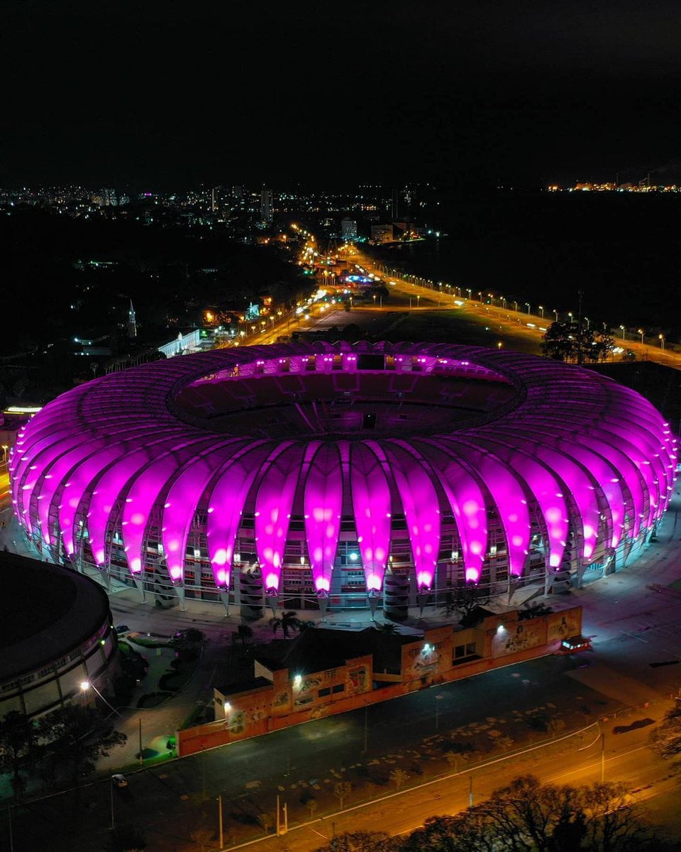 CanalColorada's tweet image. Outubro rosa
Estádio Beira-Rio