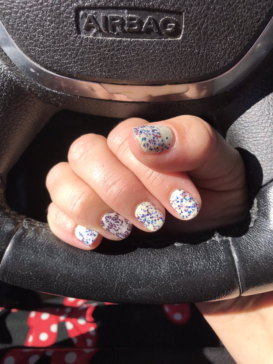 MsManicsManis's tweet photo. Haunted Mansion / WDW 50th Celebration inspired mani ๐ #DisneyWorld50 #DisneyWorld #disneynails #railnails #nailsfortherail #glowinthedark #glowmani #glowgetter #msmanicsmanis #HappyBirthdayDisneyWorld https://t.co/xKCAzVBcTB