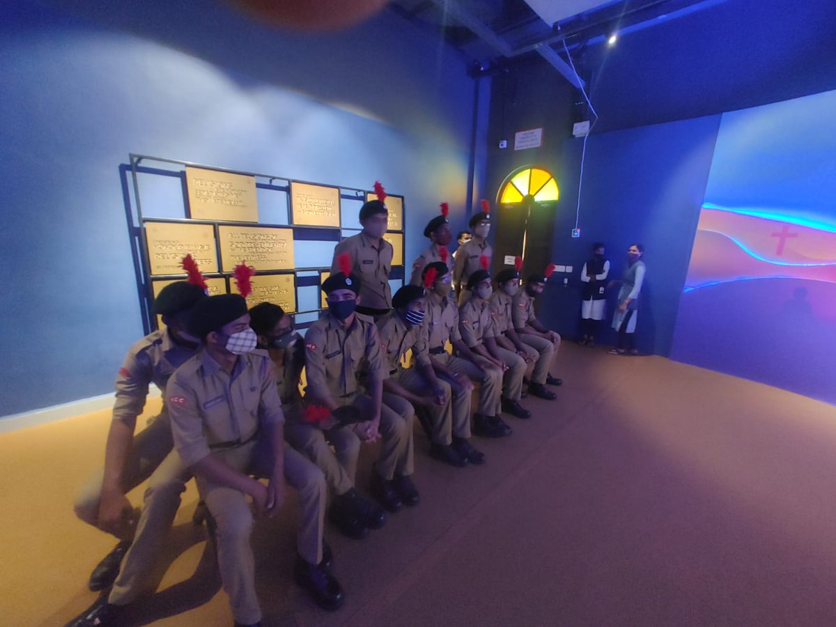 ProfRajeshChau1's tweet photo. #Geetanjaligroupofcolleges #ncccadets visit Mahatma Gandhi Museum, Rajkot  #GandhiJayanti 
with CTO #hiteshlunasiya #2gujbnnccrajkot https://t.co/ReFwmZomYu
