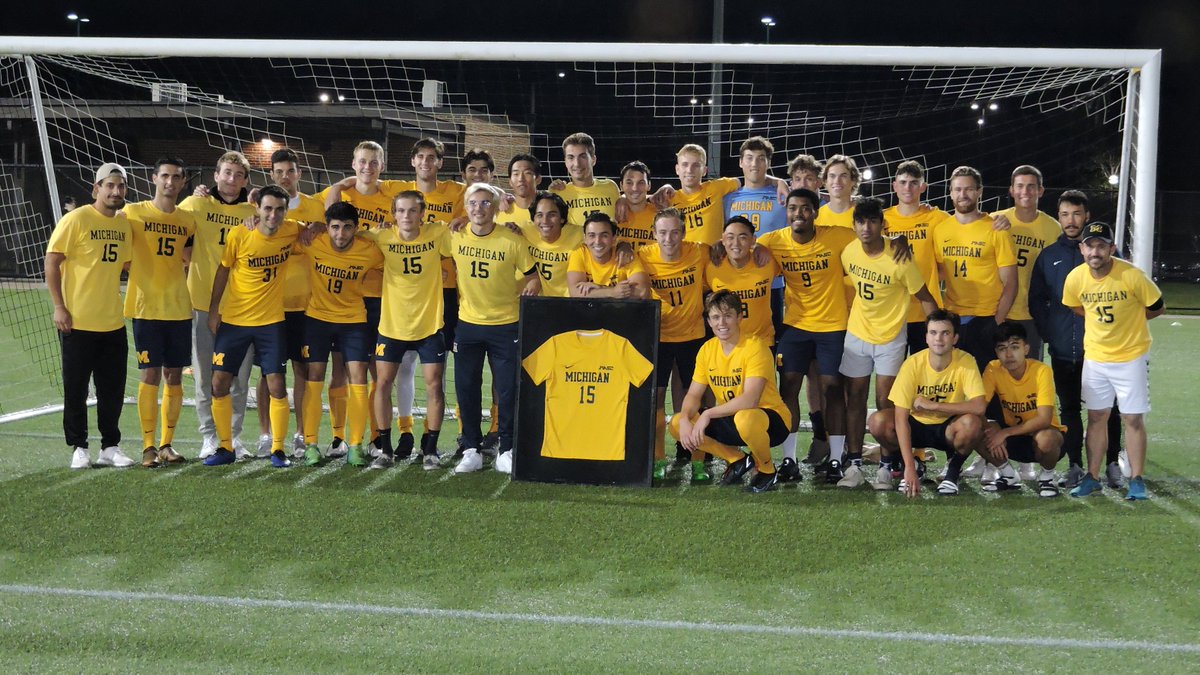 wearesoccer_mi's tweet photo. On Friday, 10/01/2021, @ummcs_official hosted Hillsdale College in an MASC game that served as a special memorial match played in honor of former UMMCS player Eli Kane, who passed away in July. Eli was an inspiration both on and off the pitch. https://t.co/6uFLpwqwmB
