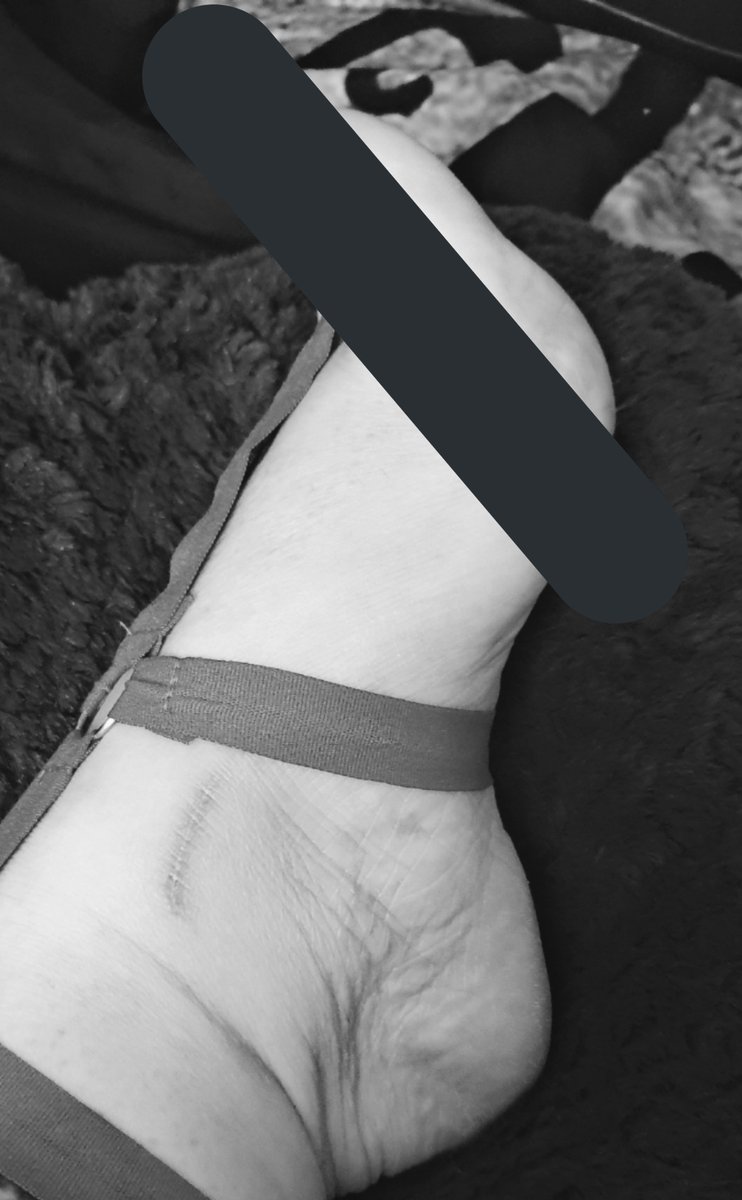 Today is a busy day

Its manicure and pedicure day

Which means its the day you we play a game

Which colours should I do?

If course only one ones that send or fund it get it see it 

You know you wanna to be one of those lucky ones