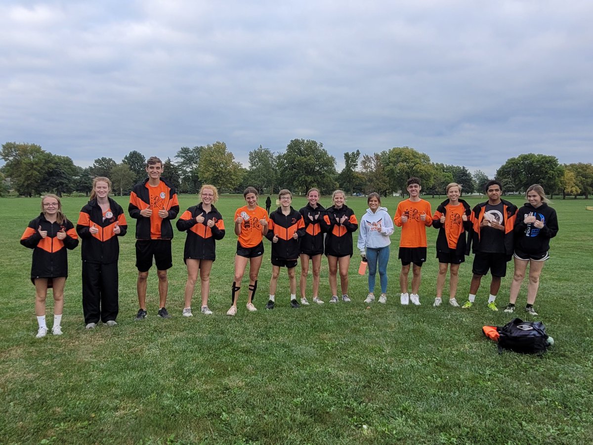 mkunwin's tweet photo. Congratulations to the OC XC runners who ran at David City Aquinas today! Chaney-2nd w/ a season best(SB), Ellen-SB, Madison, Brennan, Ella, and Brooke all PRs, Dawson just shy of a medal at 18th and PR. Brayden SB, Carmine PR, Max-SB, Ric just shy of SB. SO proud!! @OC_Knights https://t.co/4wiR1rrrlJ