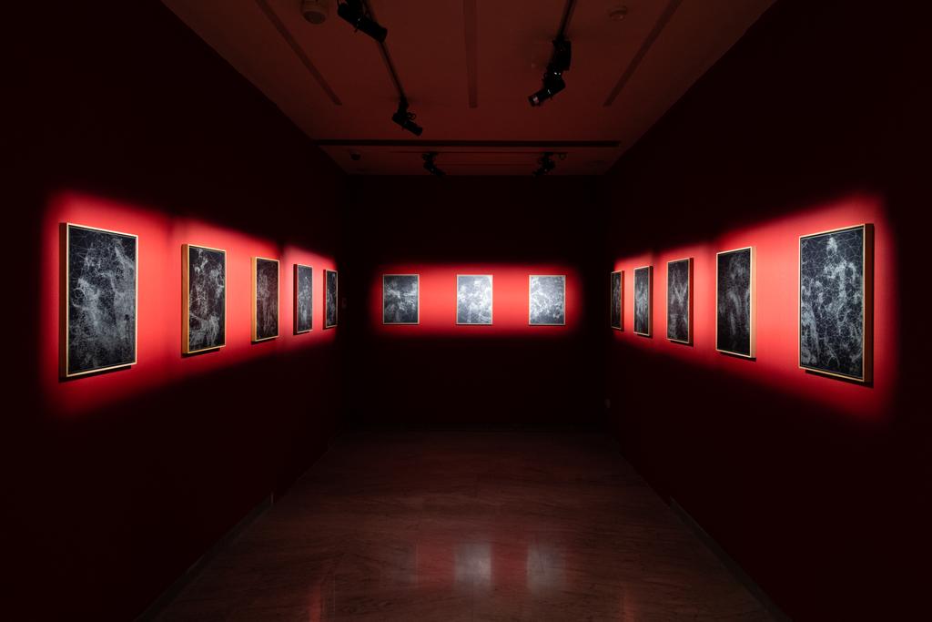 FondTPI's tweet photo. “In futuro il ruolo dell’artista non sarà quello di creareun’opera, ma di creare la creazione”. 

Le opere di @quayola ci illustrano il processo dicreazione e rivelano i misteri del fare arte.
.
.
#fondazioneterzopilastro #quayola #QuayolaRoma #recoding https://t.co/4S4ehVXnAh