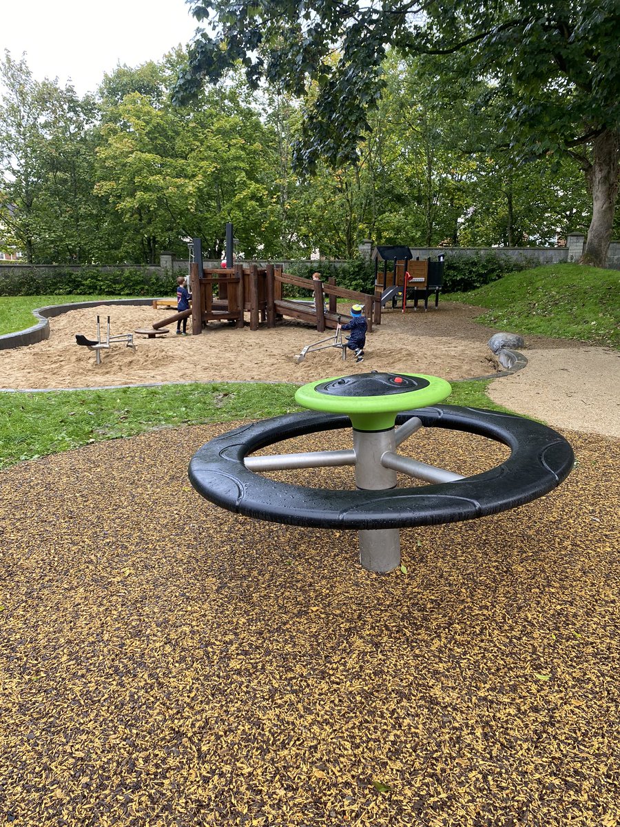 Fantastic new playground and facilities at Mallow Castle. Lots of families out enjoying this morning. Thank you <a href="/Corkcoco/">Cork County Council</a> <a href="/liammaddenfg/">Cllr Liammaddenfg</a> <a href="/Shea7Tony/">Tony O Shea</a> #Mallow