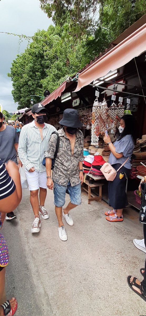 แมวเหมียวของพี่โชค นะจ้า นะจ้า tweet media