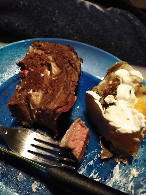 What a good little subby. Paying for a huge prime rib dinner 🍽️ I wish I could of ate it all! First solid<a href="/tag/smoking"class="tags"><span>#smoking</span></a><a href="/tag/goddessworship"class="tags"><span>#goddessworship</span></a><a href="/tag/ssbbw"class="tags"><span>#ssbbw</span></a><a href="/tag/farting"class="tags"><span>#farting</span></a><a href="/tag/facestuffing"class="tags"><span>#facestuffing</span></a>