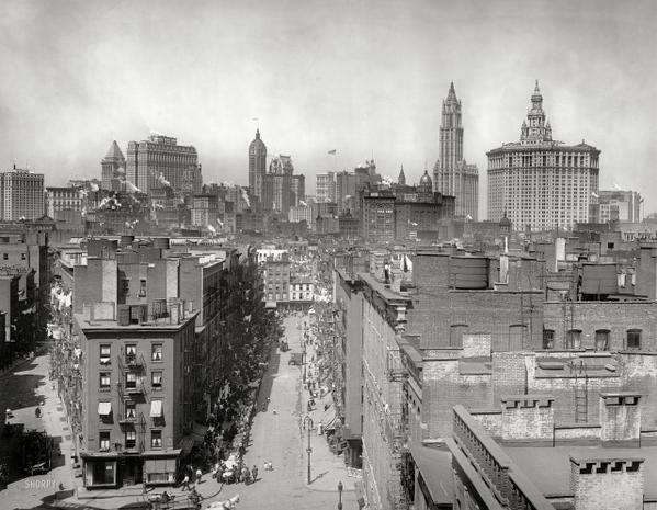 HistoryFoto's tweet photo. Вид на Манхэттен. Нью-Йорк. США. 1915г. https://t.co/83kCXrceWI