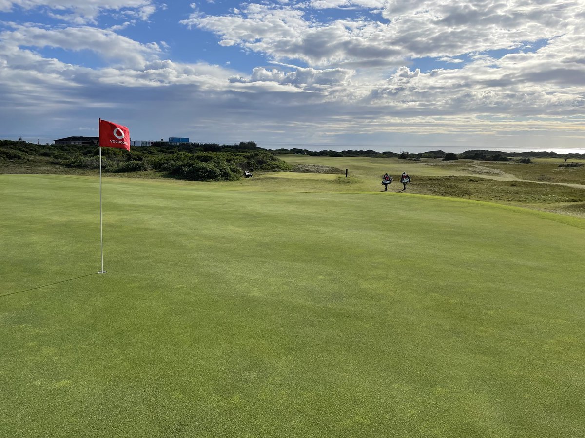 Spectacular Humewood Golf Club, getting ready for round 3 of Vodacom Origins of Golf. Tighten your seatbelts, the southwester is freshening !!#greatnessbeginshere #sunshinetour
