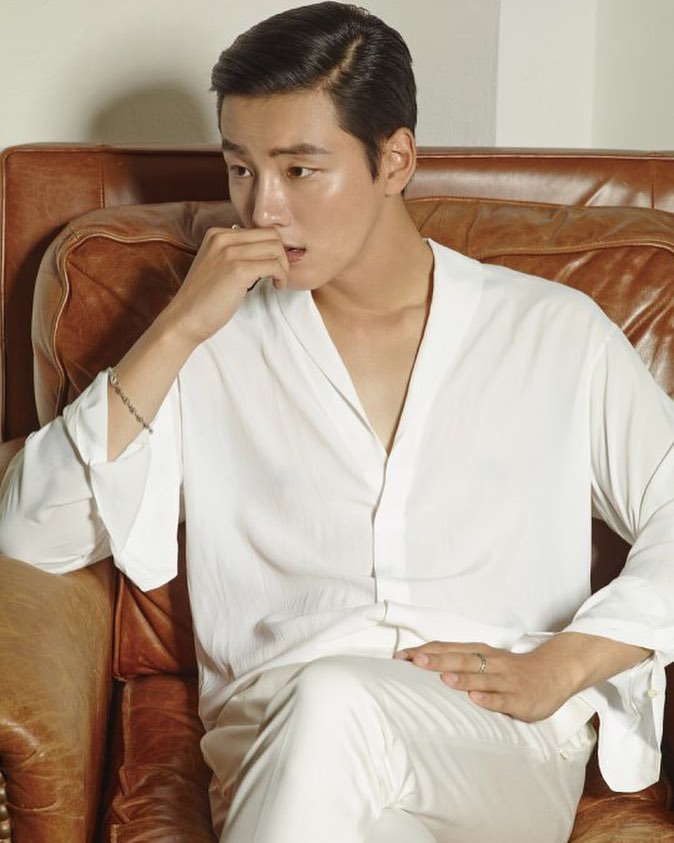 edsiyoon's tweet photo. 😱🔥 captivating is an understatement!🔥😱
✨💪🥰🤗🤩😘💖💖💖💖💖
#윤시윤 #yoonsiyoon #yoonshiyoon #yoondonggu #尹施允 #ユンシユン #ยุนชียุน #윤동구 #시유니 #섹시윤 #mylove #mysunshine #myhappypill
#myoneandonlyyoon #LoudAndProudFanOfYSY🙋♀️
#moa_ent #모아엔터테인먼트 https://t.co/uZCbl5SvhW