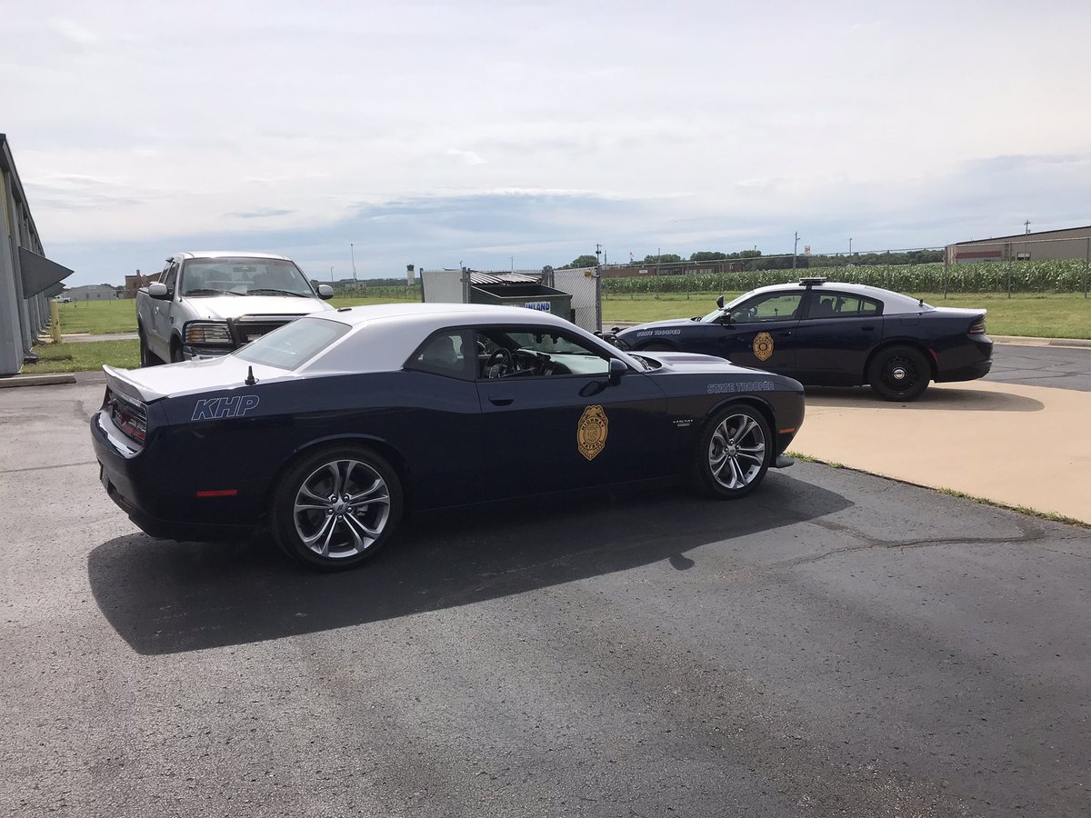 KHPFleet's tweet photo. @FHPJacksonville @kshighwaypatrol @KansasTurnpike We’re partial to this one 👇😎 https://t.co/ZtqrVnx0zF