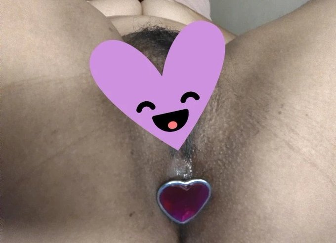 I was anal training with my butt plug for my sugar daddy... Video uploading tomorrow 🥰 https://t.co/